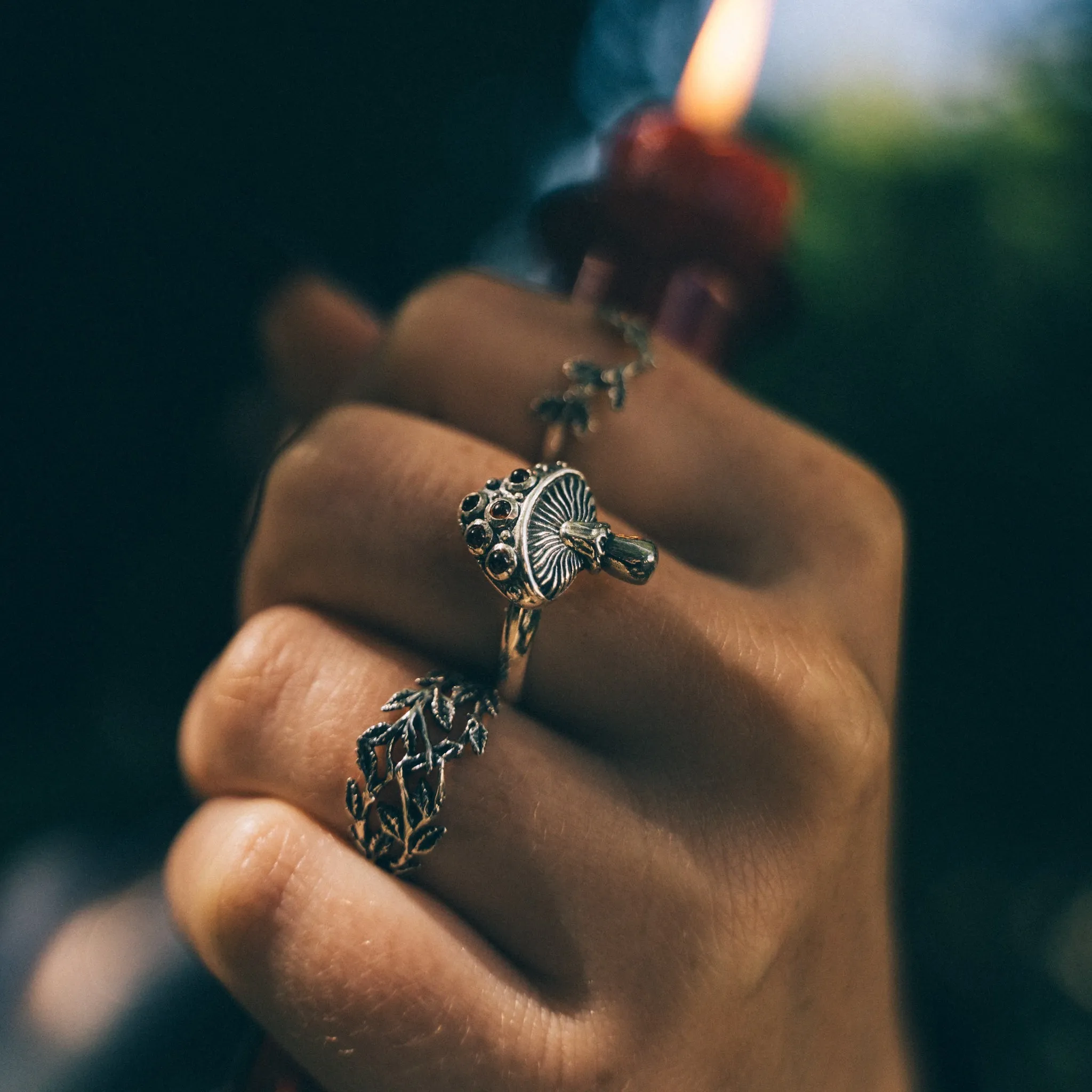 MYSTIC MUSHROOM - Sterling Silver & Garnet Ring